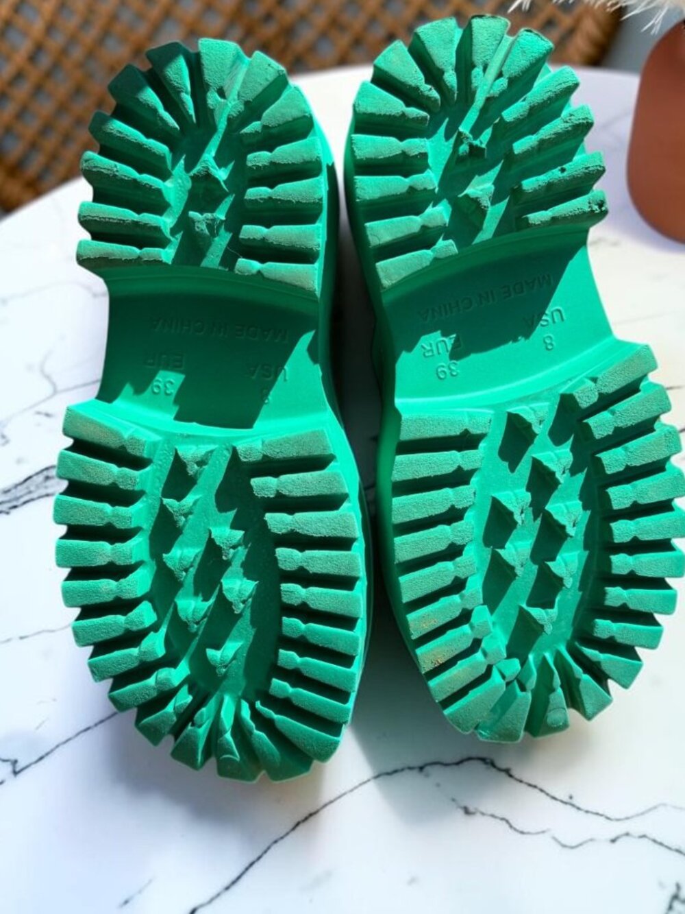 Jeffrey Campbell Bae Lugged Platform Mules in Green Size 8 - Picture 12 of 12